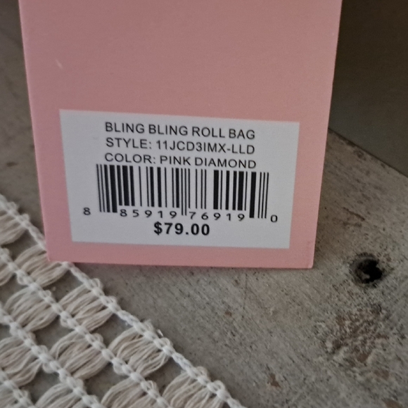 Juicy Couture Pink Embossed Bag with Gold Chain - Picture 4 of 8